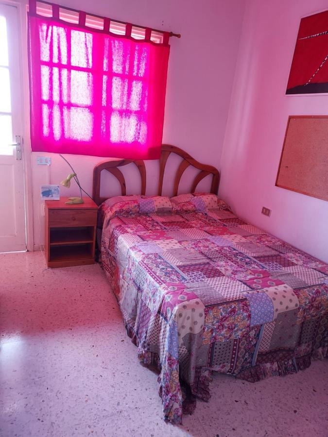 Habitaciones Comodas Con Bano Individual ซานตาครูซ เด เตเนริเฟ ภายนอก รูปภาพ