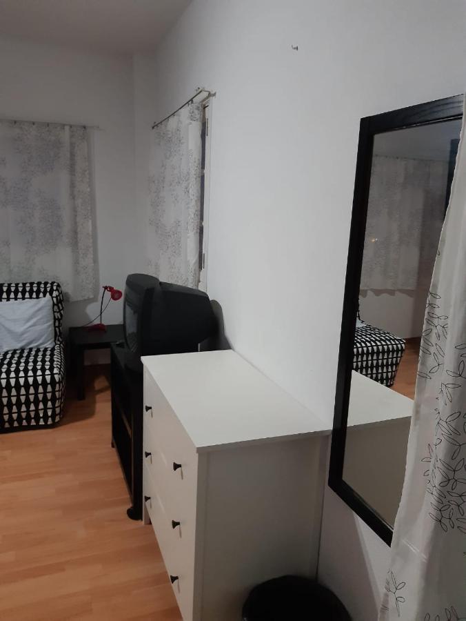 Habitaciones Comodas Con Bano Individual ซานตาครูซ เด เตเนริเฟ ภายนอก รูปภาพ